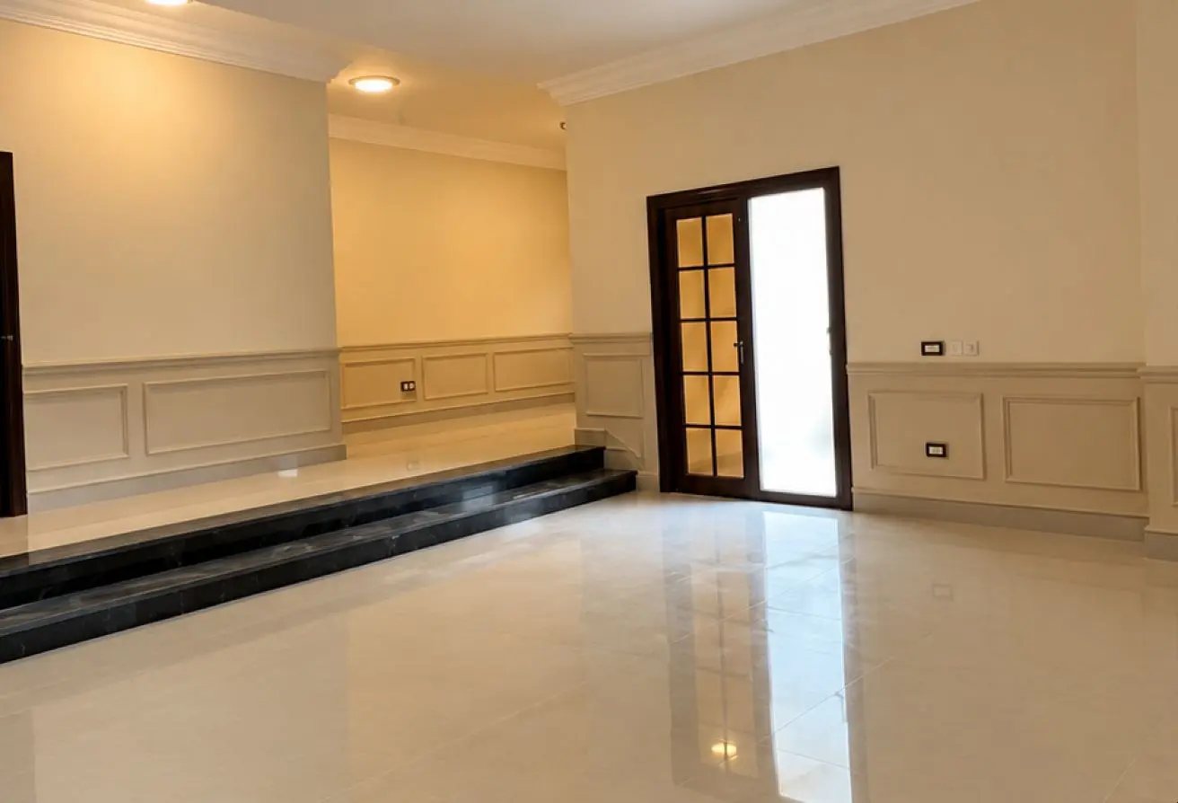 Spacious apartment with reception hall in Sheikh Zayed